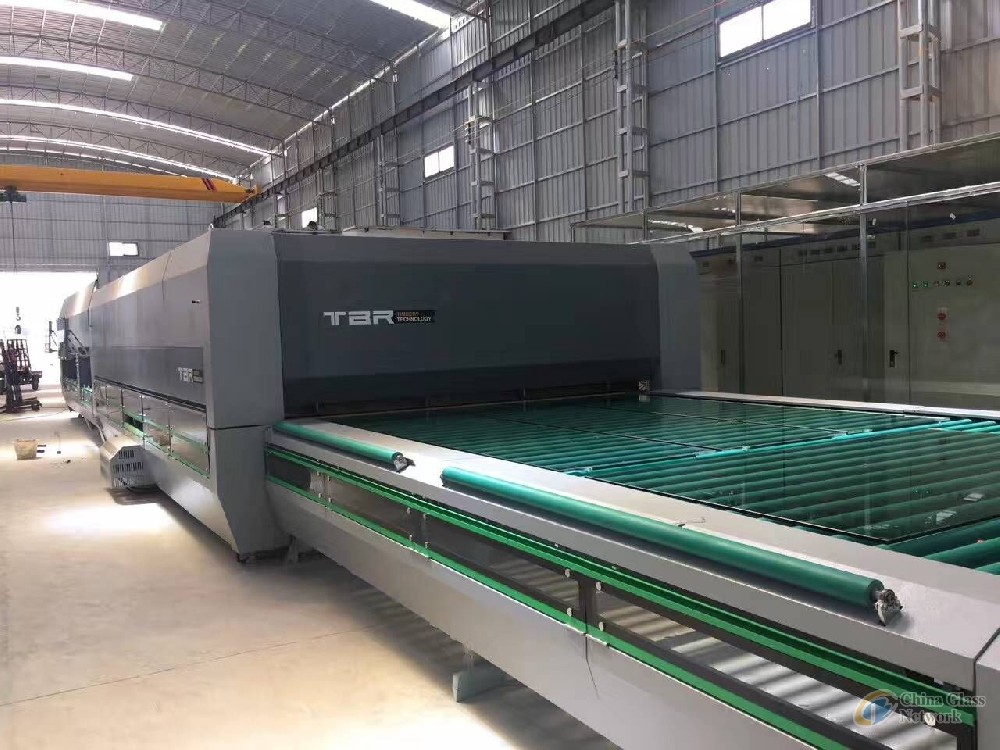 Tempered Glass furnace video